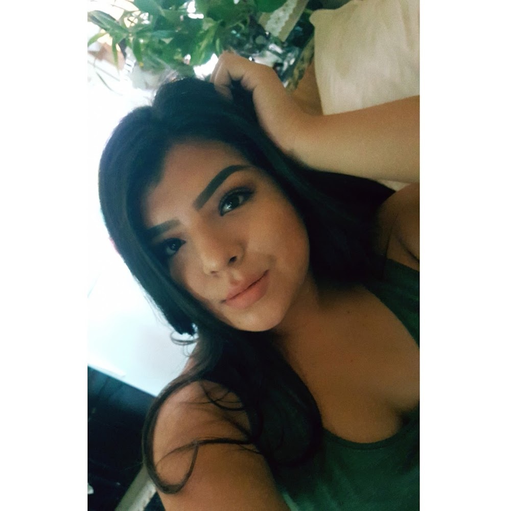 Meet your Posher, Marlani